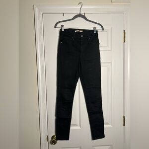 Levis 721 High Rise Skinny Jeans - black